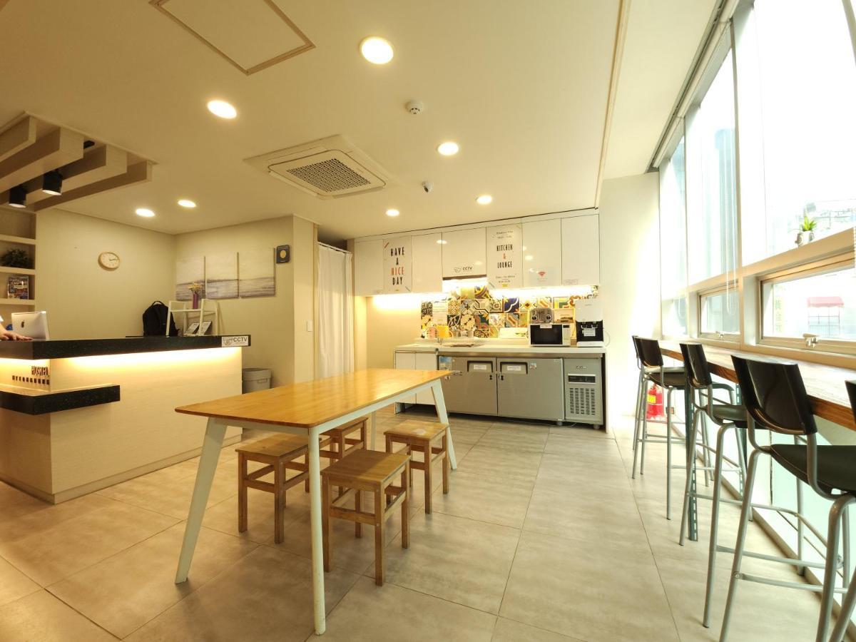 OYO Hostel Myeongdong 1 Seoul Exterior foto